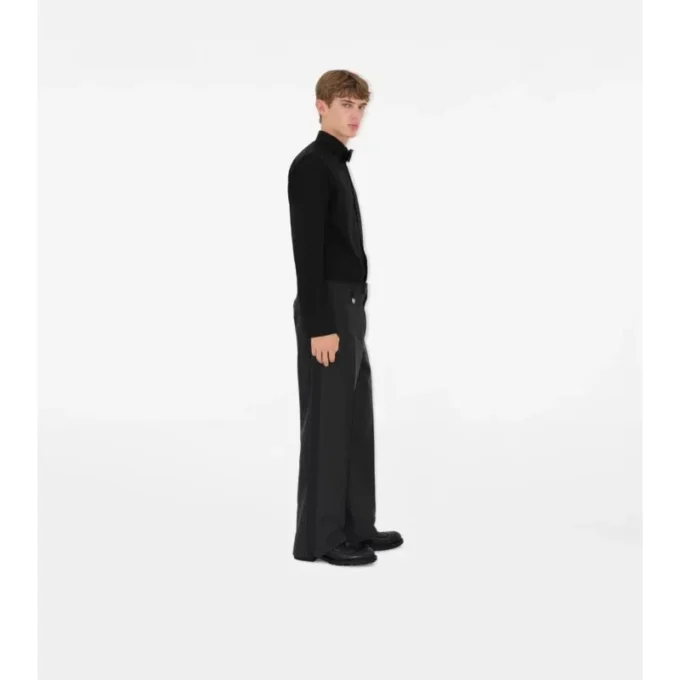 Bavlněná hedvábná košile do smokingu se slim fit střihem Bavlněná hedvábná košile do smokingu se slim fit střihem