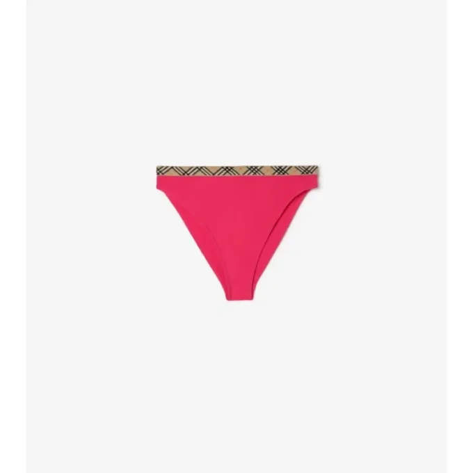 Bikiny s kostkovaným lemem Bikiny s kostkovaným lemem