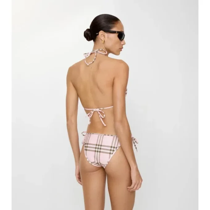 Bikiny s kostkovaným vzorem