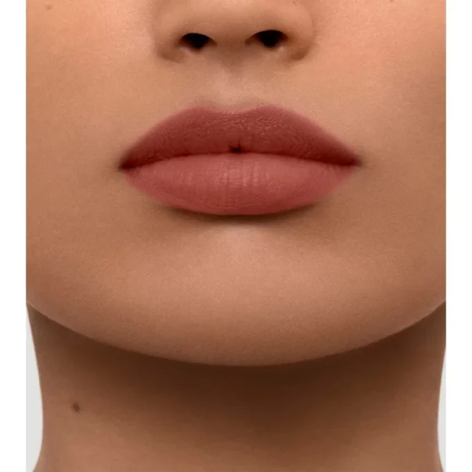 Burberry Brit Matte Lip Veil – Red Brick No.656 Burberry Brit Matte Lip Veil – Red Brick No.656