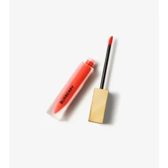 Burberry Kisses Liquid Matte – oranžově červená č. 71