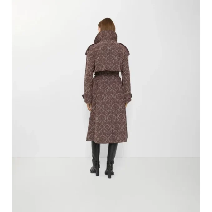 Dlouhý Fitzrovia Trench Coat z viskózové směsi s barokním vzorem Dlouhý Fitzrovia Trench Coat z viskózové směsi s barokním vzorem