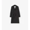 Dlouhý geometrický Trench Coat Foxfield ze směsi nylonu Dlouhý geometrický Trench Coat Foxfield ze směsi nylonu