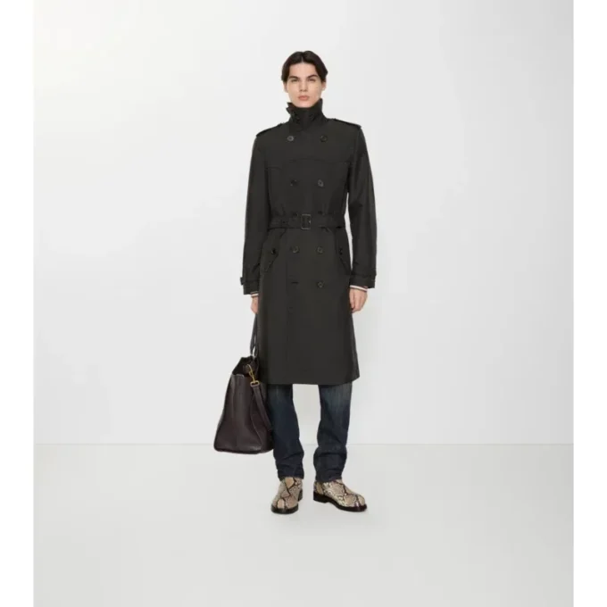 Dlouhý geometrický Trench Coat Foxfield ze směsi nylonu Dlouhý geometrický Trench Coat Foxfield ze směsi nylonu