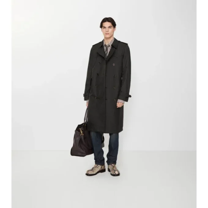 Dlouhý geometrický Trench Coat Foxfield ze směsi nylonu Dlouhý geometrický Trench Coat Foxfield ze směsi nylonu
