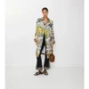 Dlouhý Trench Coat Foxfield z hedvábí s potiskem tarotových karet Dlouhý Trench Coat Foxfield z hedvábí s potiskem tarotových karet