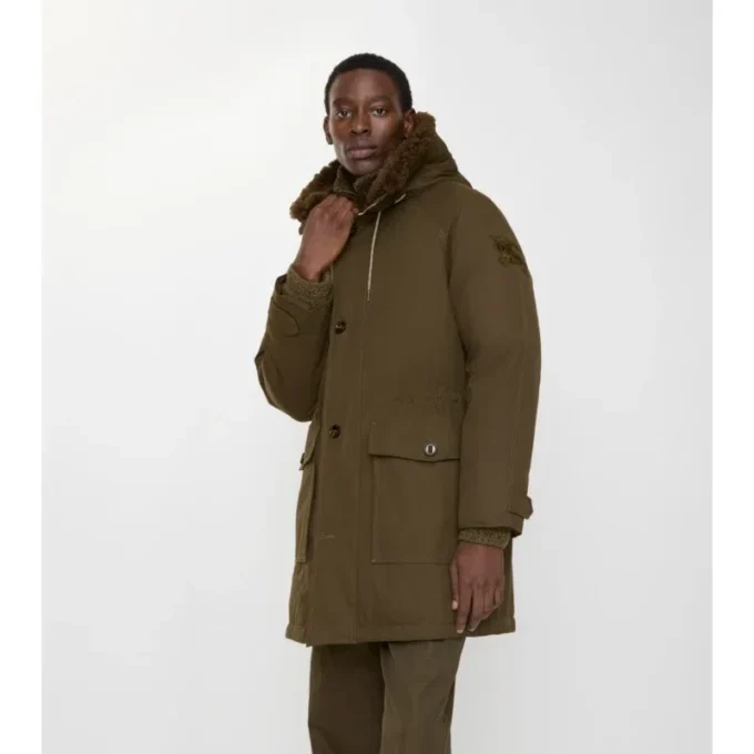 Gabardine parka s ovčí kožešinou Gabardine parka s ovčí kožešinou