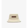 Klobouk s logem z Gabardine tkaniny Klobouk s logem z Gabardine tkaniny