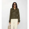 Krátká trenčkotová bunda z Tropical Gabardine Krátká trenčkotová bunda z Tropical Gabardine