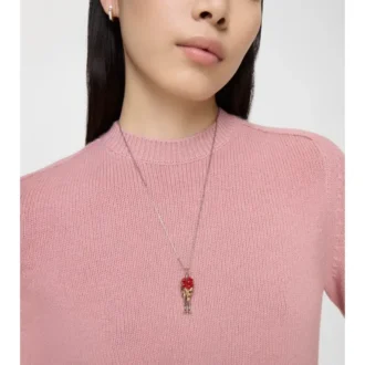 Náhrdelník s přívěskem Knight Rose