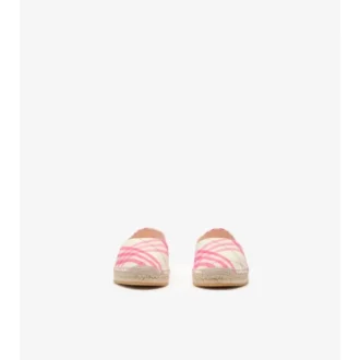 Podívejte se na espadrilky Mews 