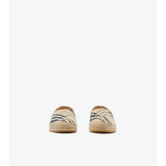 Podívejte se na espadrilky Mews Podívejte se na espadrilky Mews