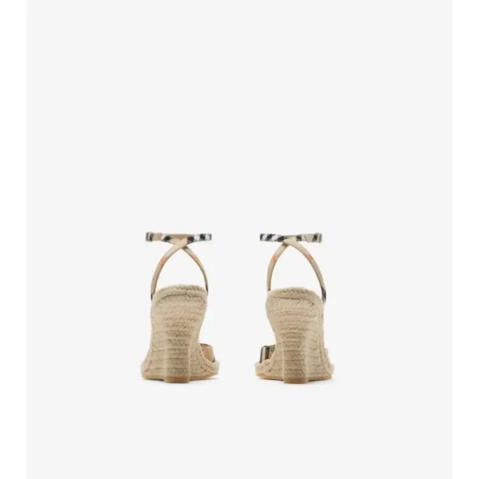 Podívejte se na espadrilky Mews Lodičky Podívejte se na espadrilky Mews Lodičky