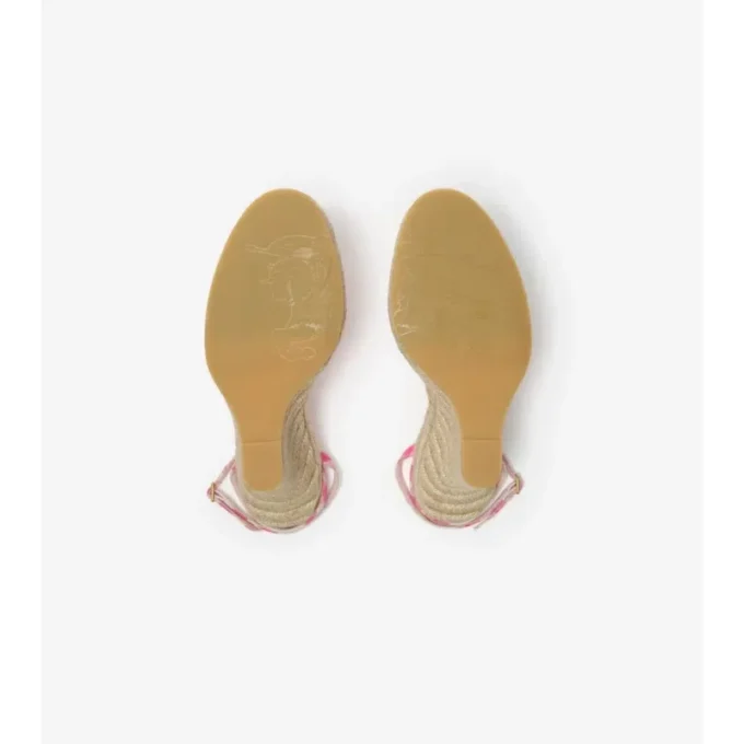 Podívejte se na espadrilky Mews Lodičky